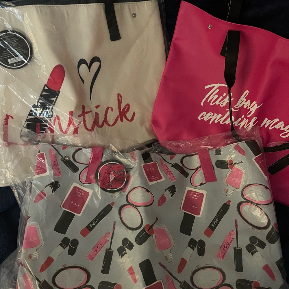 3 brand new travel bags